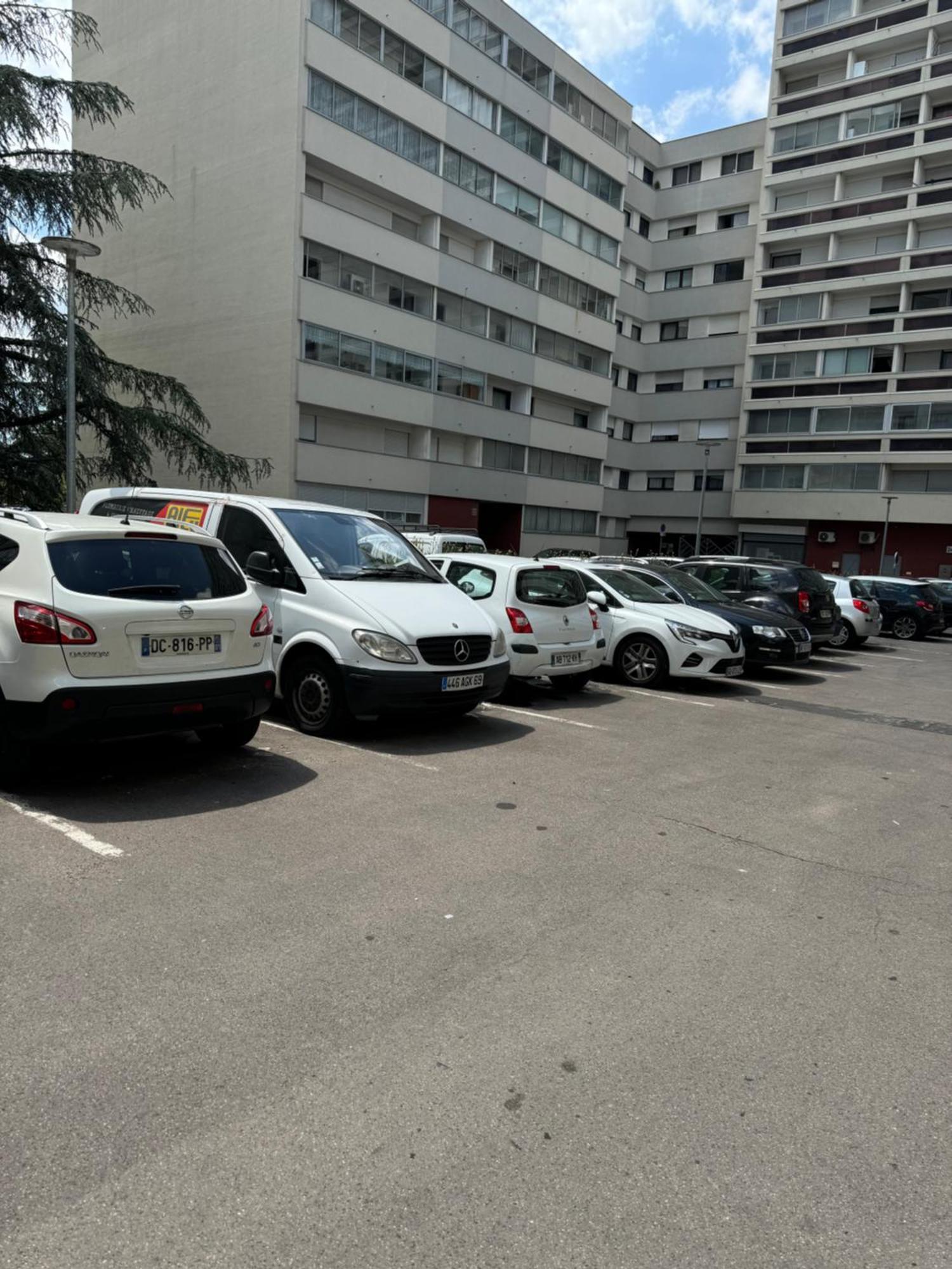 Appartement 3 Pieces Pour 1 A 5 Voyageurs Rillieux-la-Pape エクステリア 写真